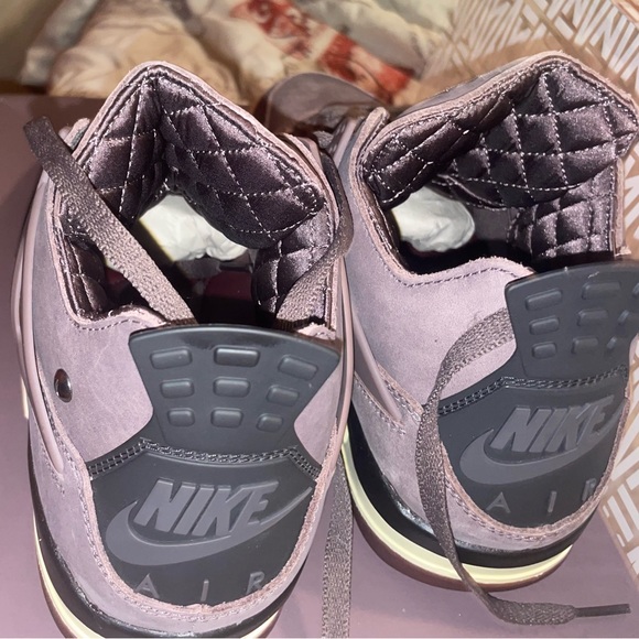 Jordan 4 Retro A Ma Maniére Violet Ore - Picture 3 of 5